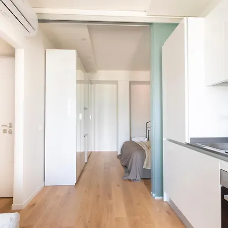 Modern & Stylish Near Isola & Station Apartman Milánó